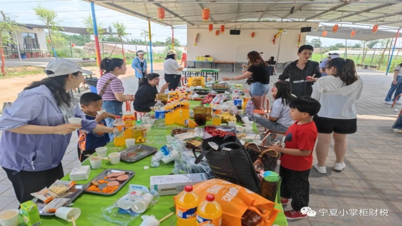 小掌柜财务户外团建拓展活动~解压放松，团队协作，挑战自我！